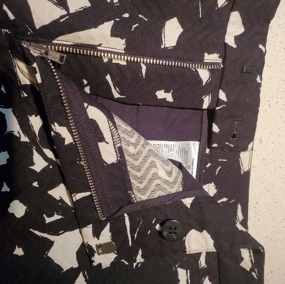 Abstract woven carpi - Picture 7 of 9